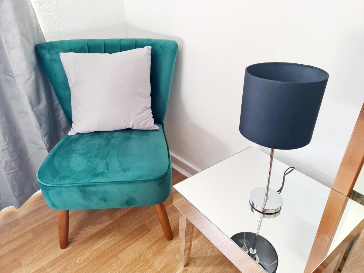 Immaculate 3-Bedrooms Dundee Apartment Buitenkant foto