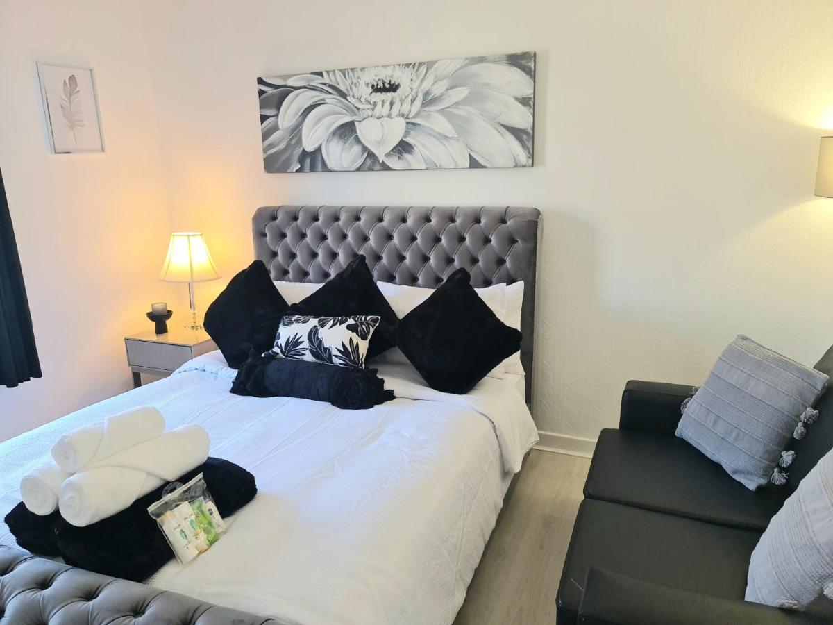 Immaculate 3-Bedrooms Dundee Apartment Buitenkant foto